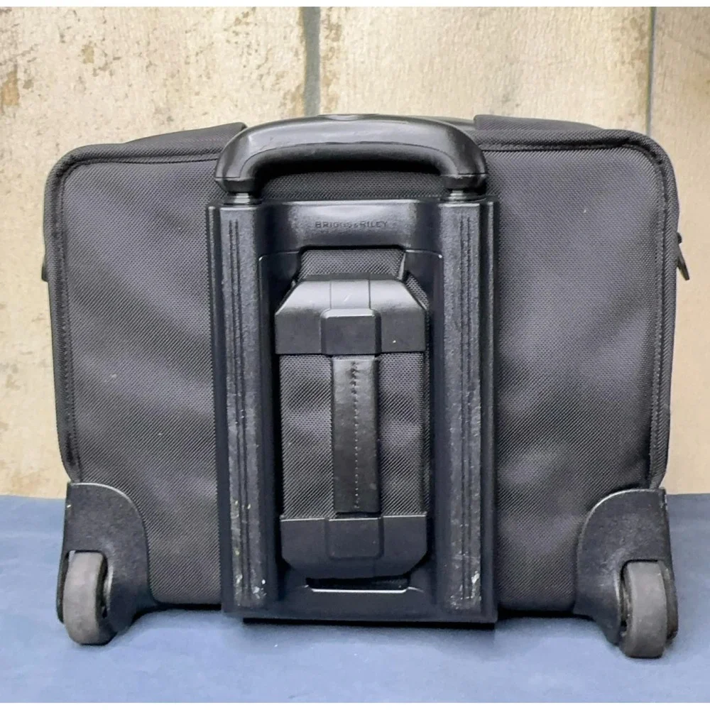 Briggs & Riley KR305-4 Rolling‎ Laptop Briefcase Carry On Business Travel Case